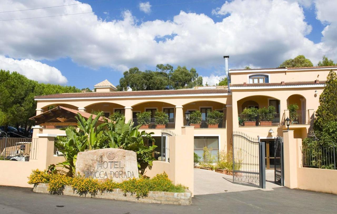Hotel Amareclub Rocca Dorada Santa Margherita di Pula Zewnętrze zdjęcie
