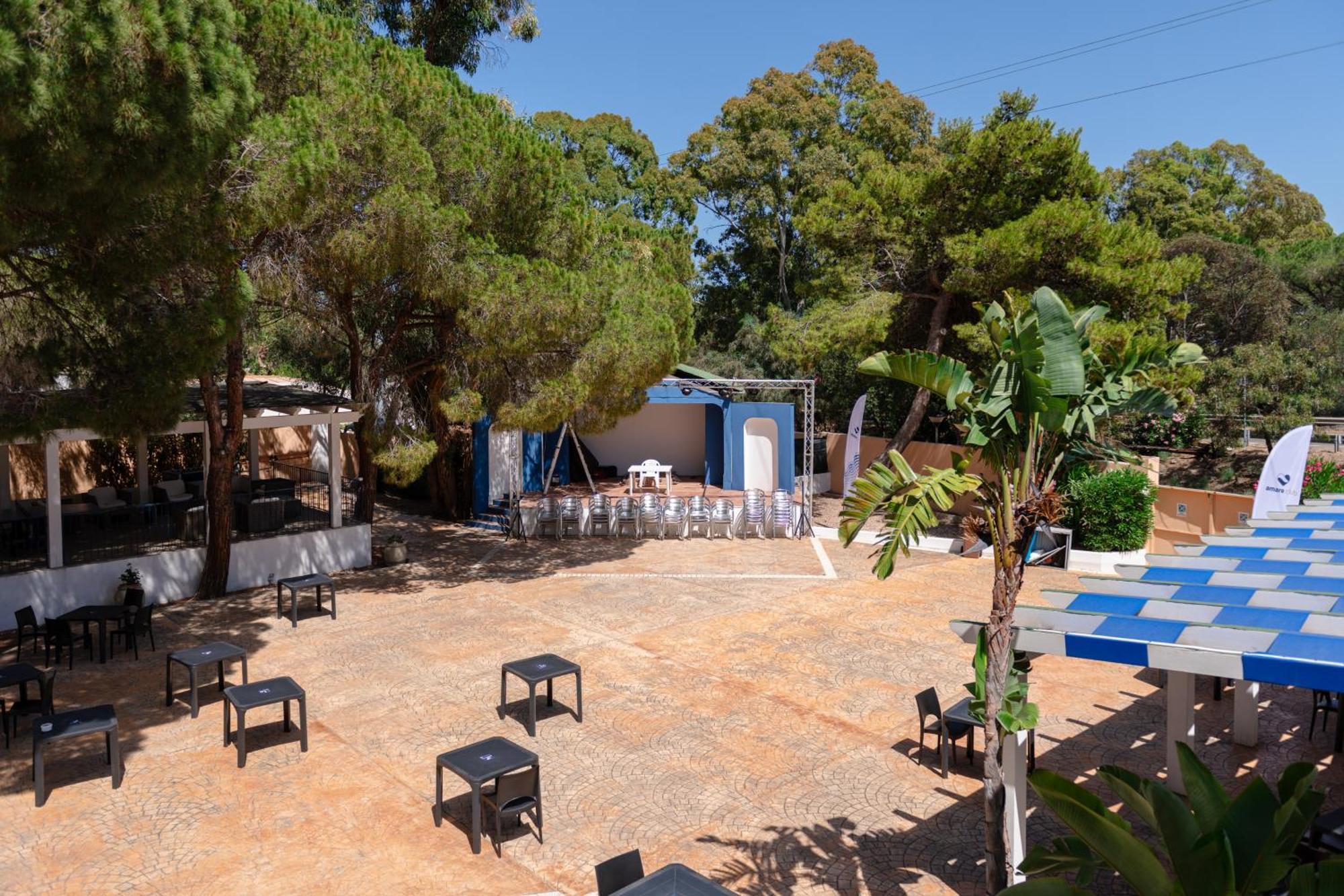 Hotel Amareclub Rocca Dorada Santa Margherita di Pula Zewnętrze zdjęcie