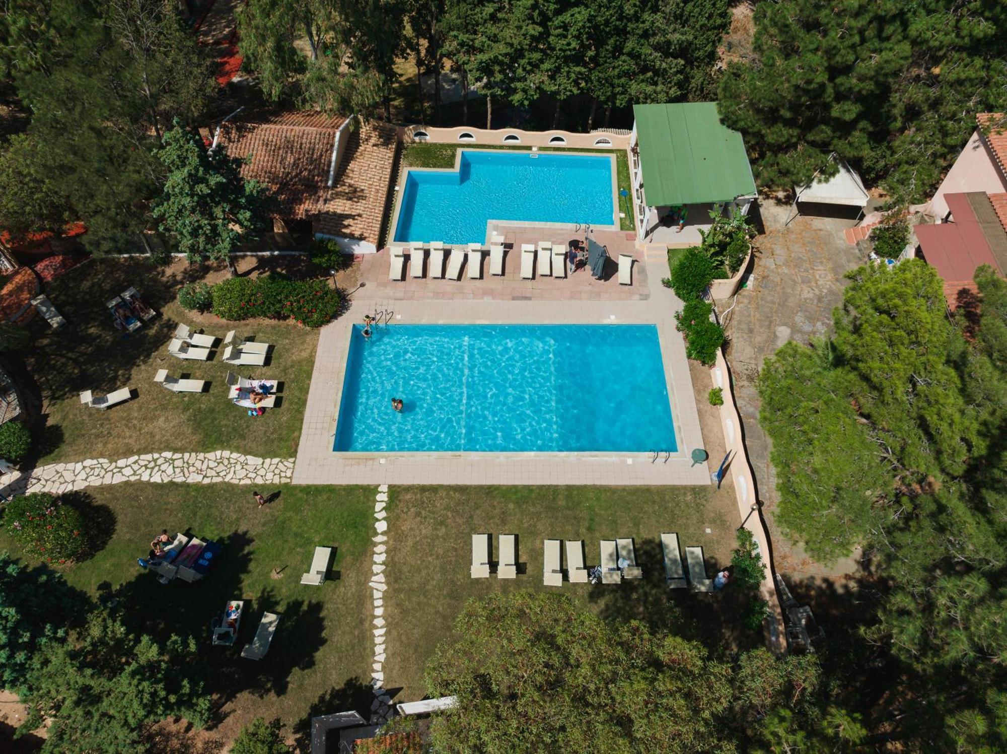 Hotel Amareclub Rocca Dorada Santa Margherita di Pula Zewnętrze zdjęcie