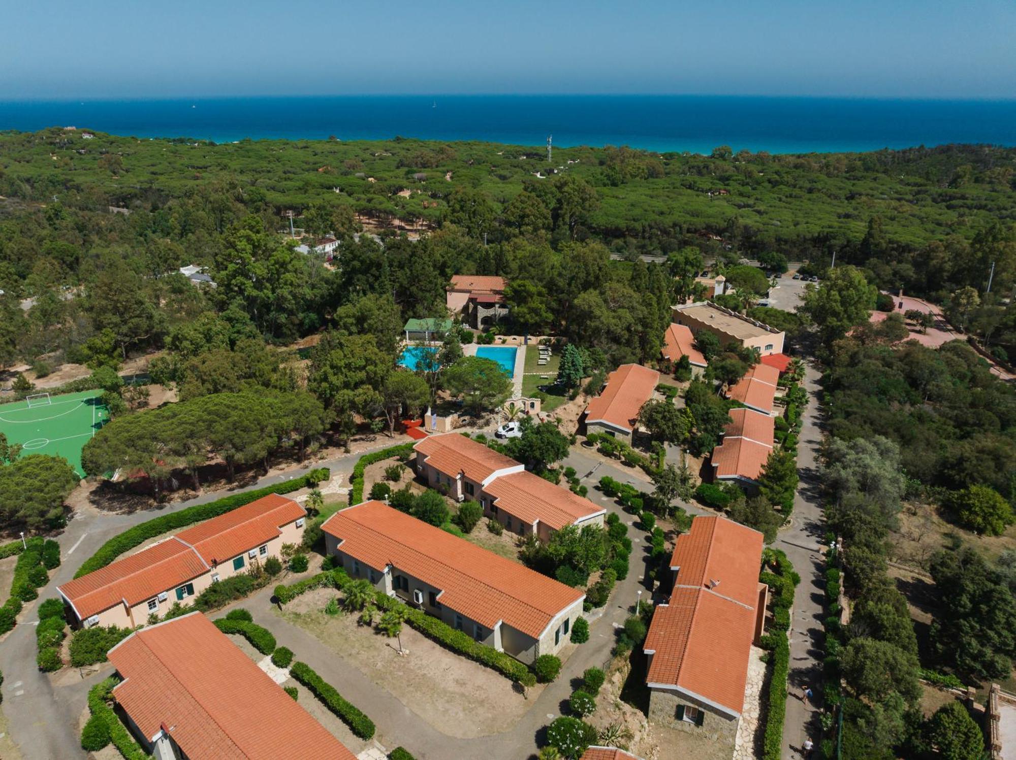 Hotel Amareclub Rocca Dorada Santa Margherita di Pula Zewnętrze zdjęcie