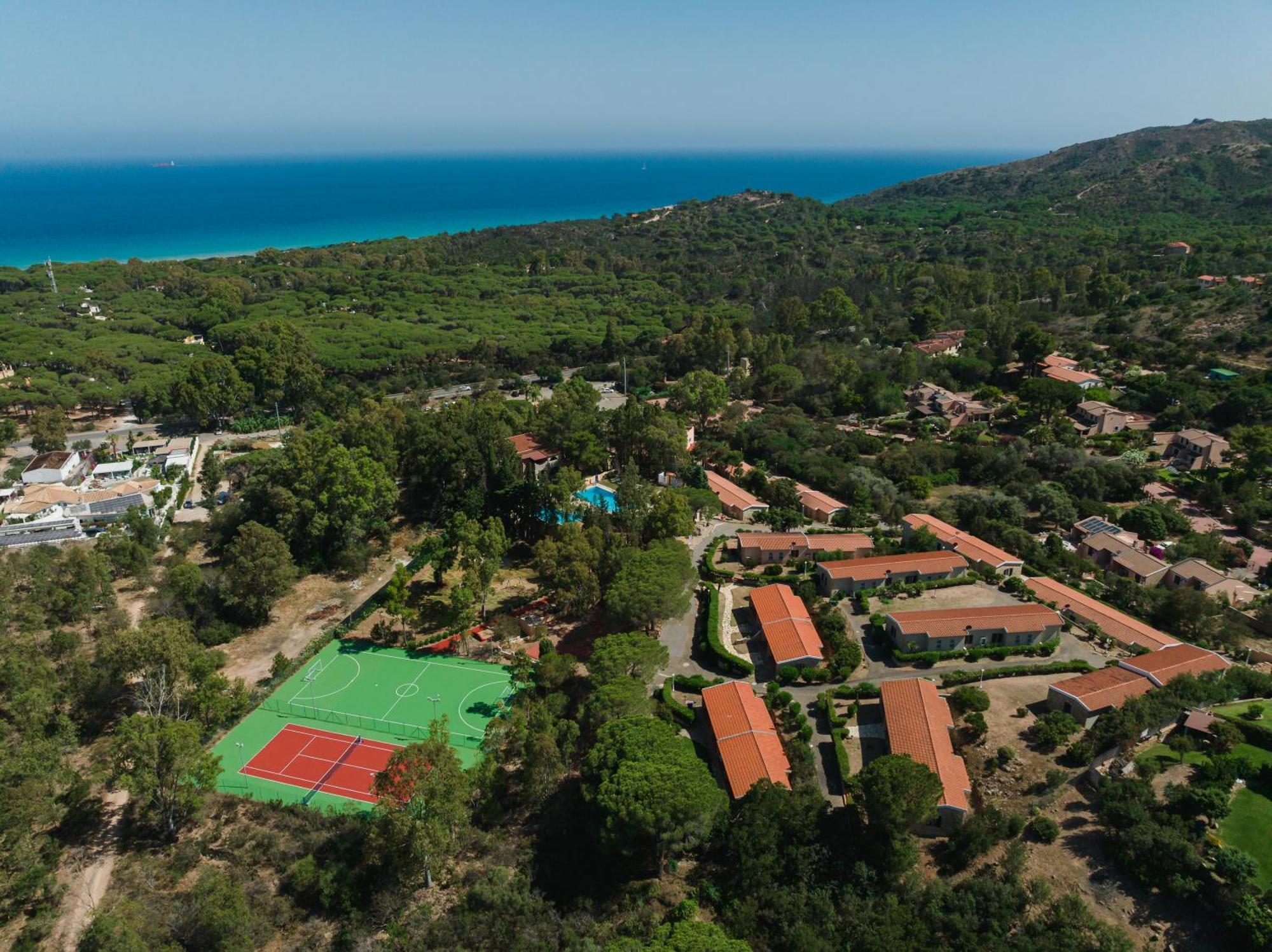 Hotel Amareclub Rocca Dorada Santa Margherita di Pula Zewnętrze zdjęcie