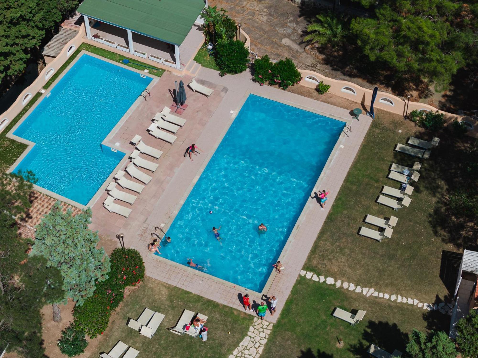 Hotel Amareclub Rocca Dorada Santa Margherita di Pula Zewnętrze zdjęcie