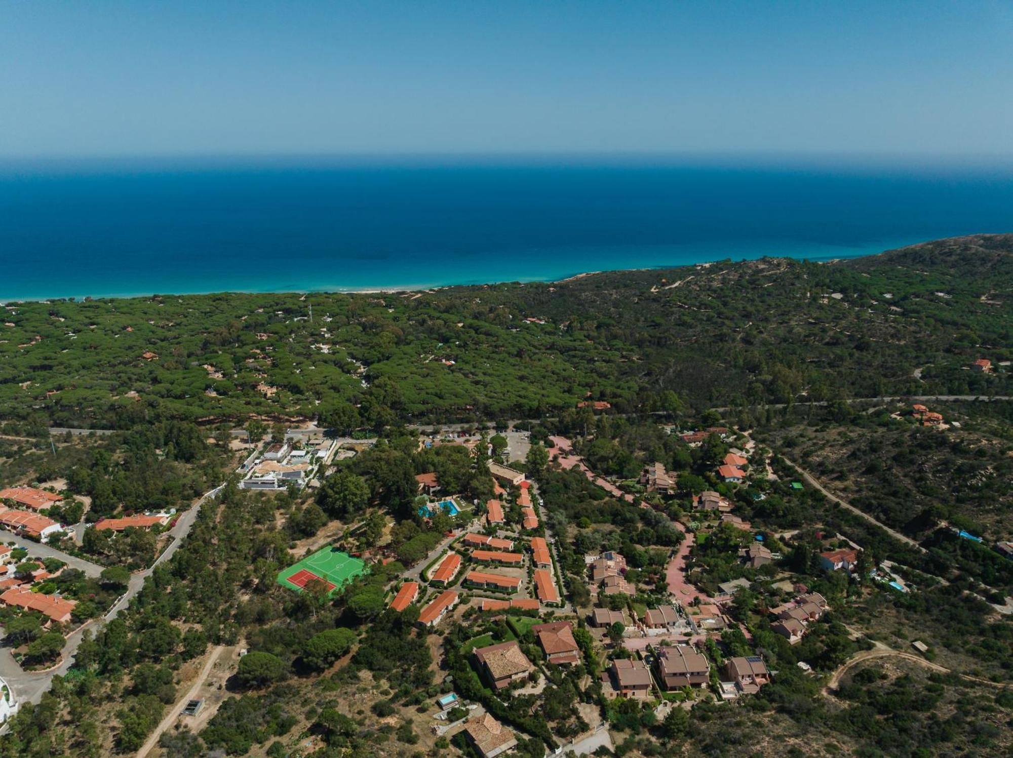 Hotel Amareclub Rocca Dorada Santa Margherita di Pula Zewnętrze zdjęcie